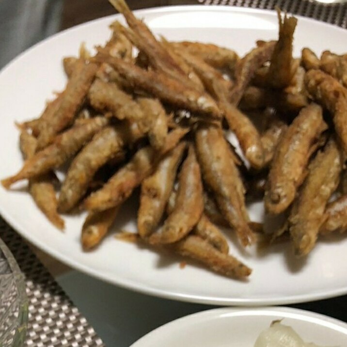 わかさぎのカレー粉揚げ